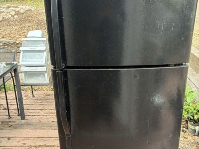 Free fridge