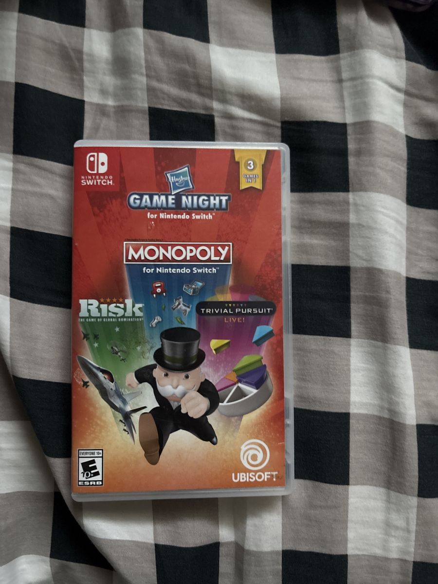 Nintendo Switch Game Night: Monopoly, Risk, Trivial Pursuit Live! 3-Games-in-1 Ubisoft ESRB 10+