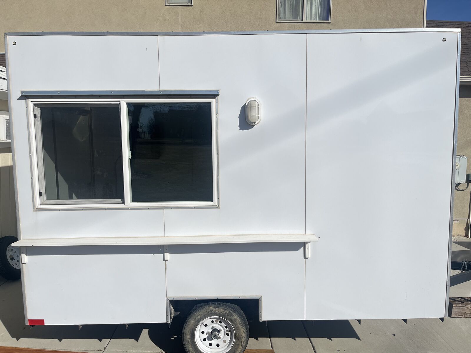 Beautiful Food Trailer 8’w x 12’l x 8’h