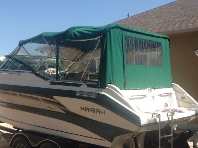 1995 Mariah 23 foot cuddy