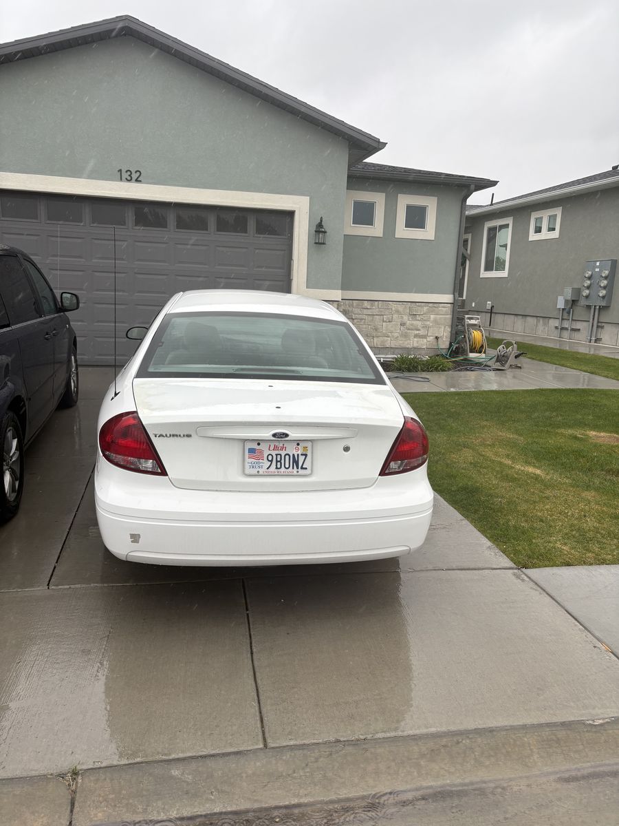 2007 FORD TAURUS SE