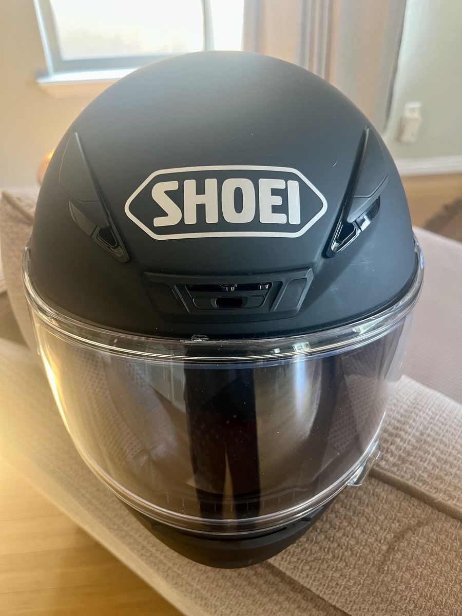 Shoei RF-1200 Full Face Motorcycle Helmet Matte Black DOT & Snell Approved. Basically new/Medium 