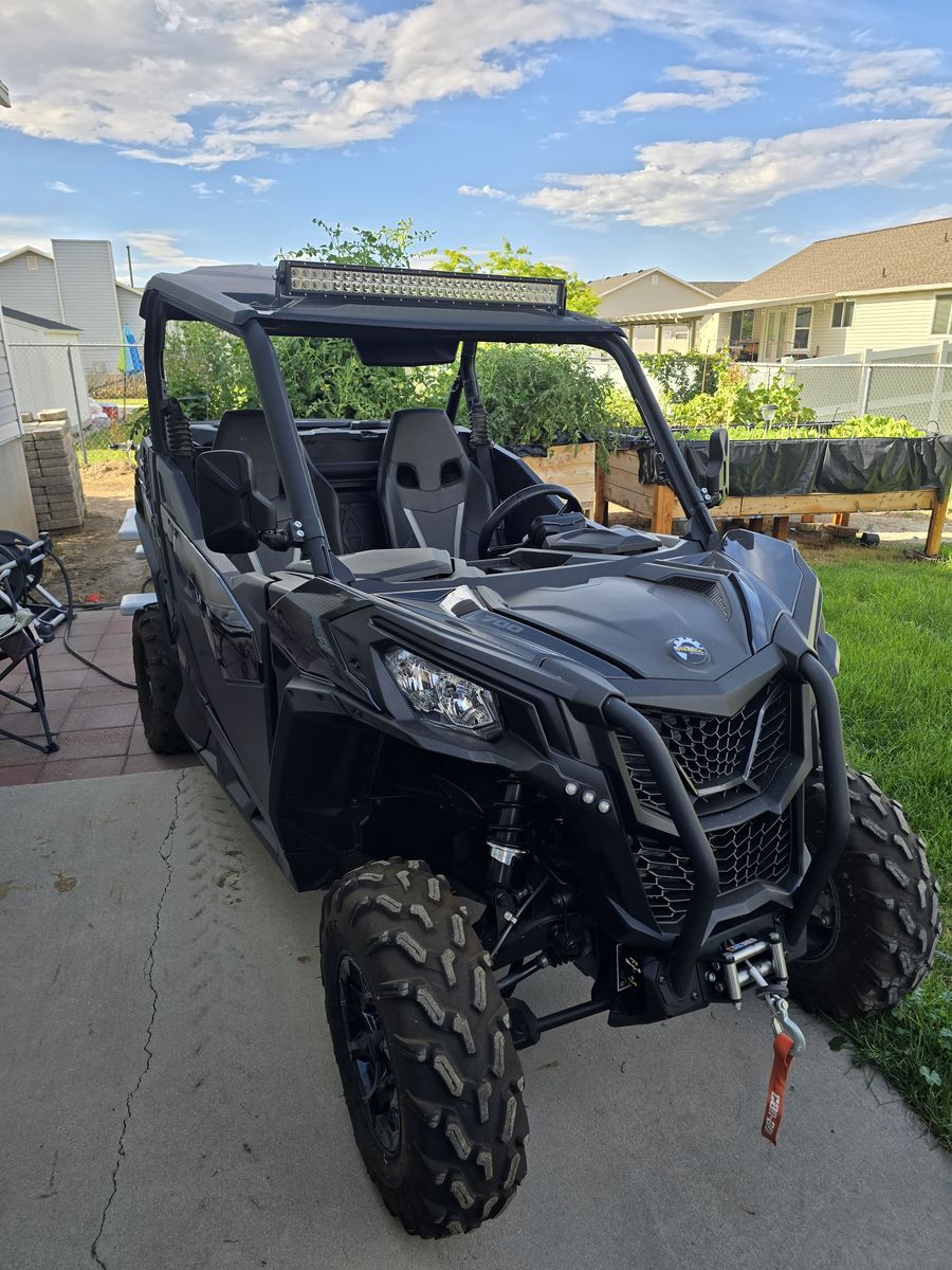 2023 Can Am Maverick 700 dps trail