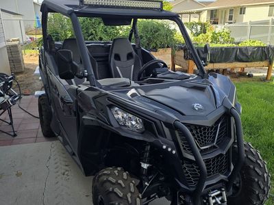 2023 Can Am Maverick 700 dps trail