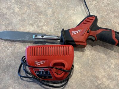 Small Auto Glass Extractor