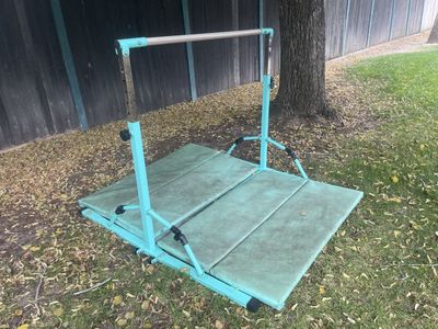 Kids Gymnastics Junior Kip Bar with Folding Mat - Teal