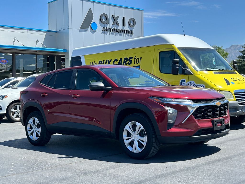 2024 Chevrolet Trax LS