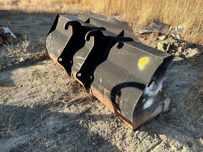 2012 CAT Loader Bucket Stock #2601003