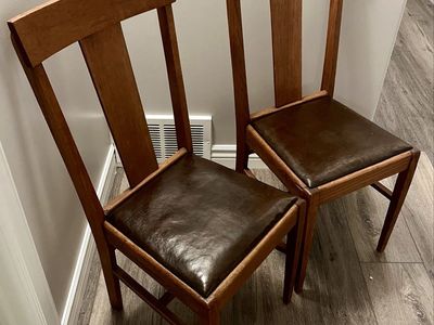 Set of 2 Vintage Wooden Dining Chairs with Leather Seats