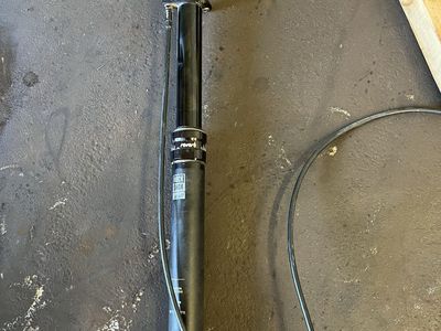 Rockshox Reverb external dropper post 125mm