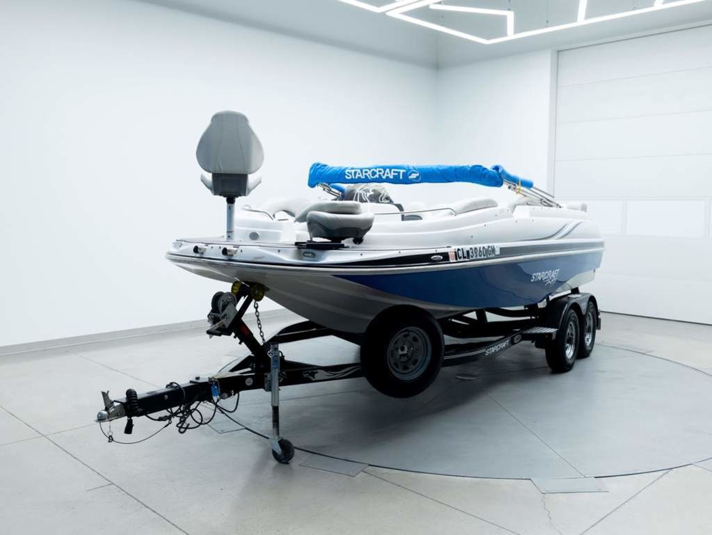 2018 Starcraft Marine 221 Deck Boat Sport/Fish