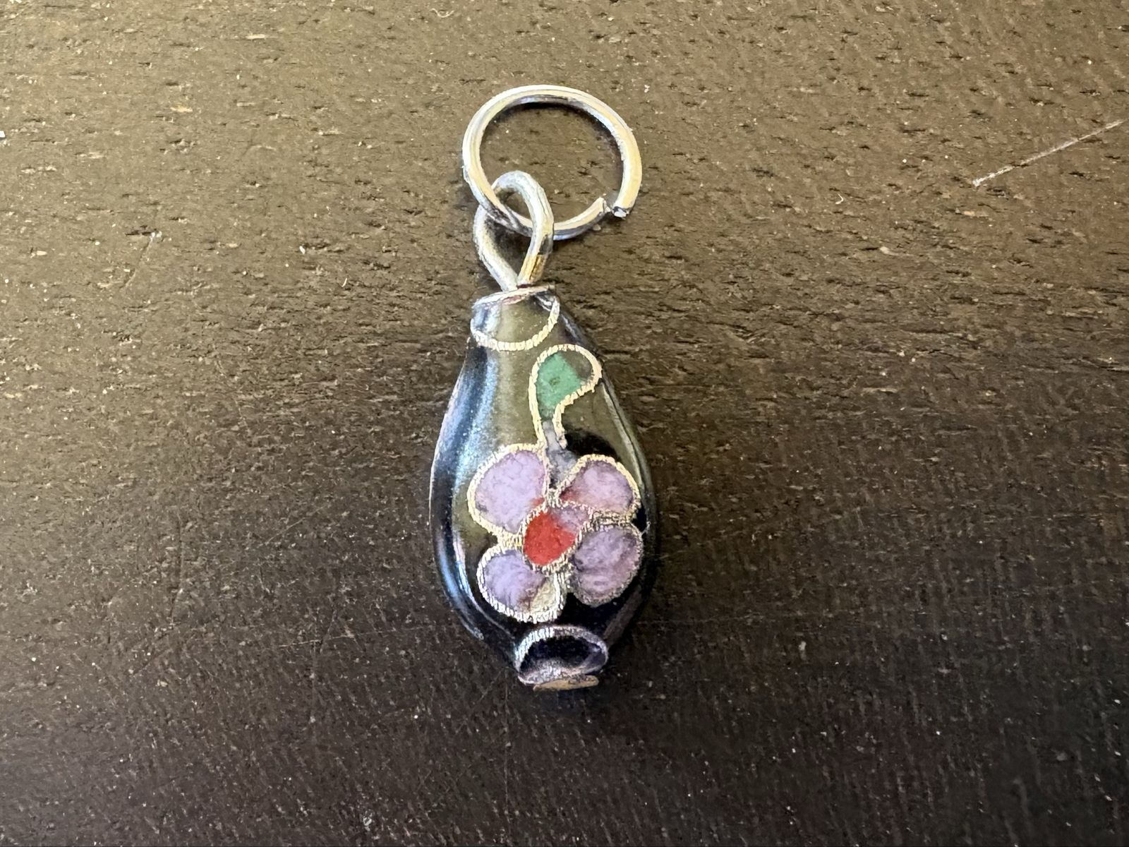 Small Vintage Cloisonne Metal & Enamel Pendant