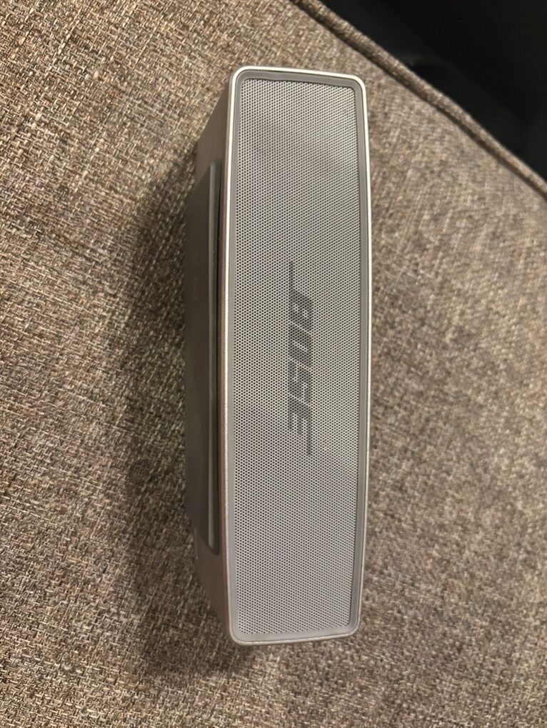 Bose Soundlink Mini Bluetooth Speaker Amazing Soun