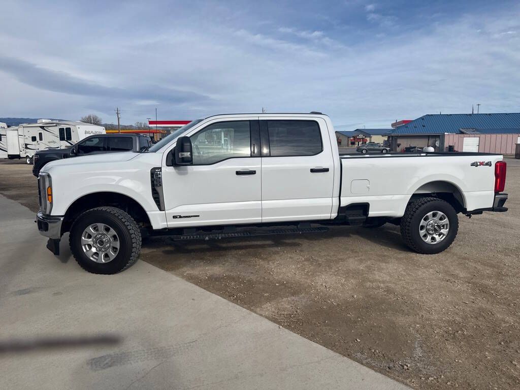 2024 Ford F-350 Super Duty XLT