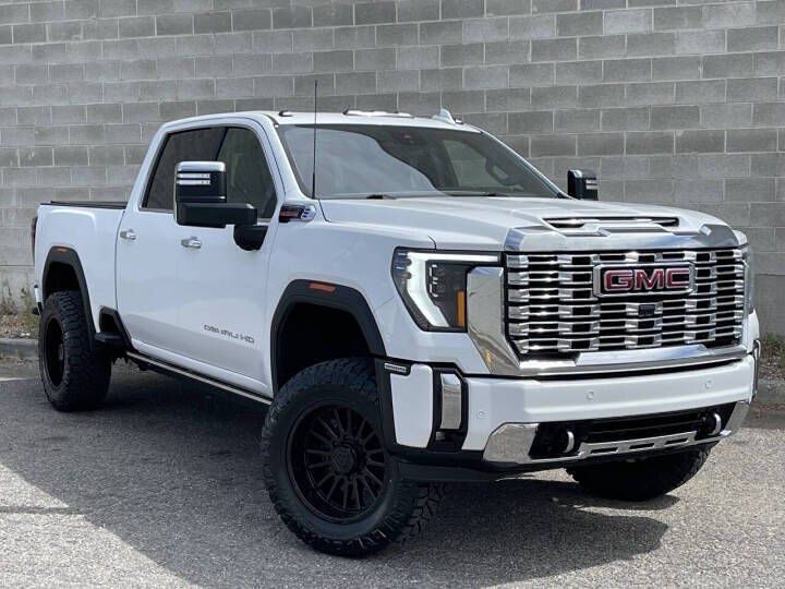 2024 GMC Sierra 3500HD Denali
