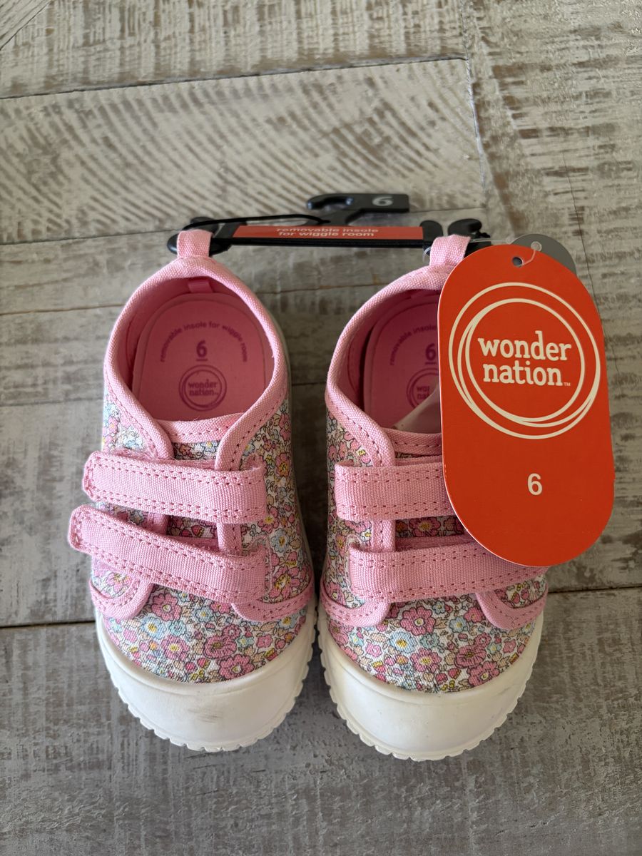 Girls Shoes Size 6