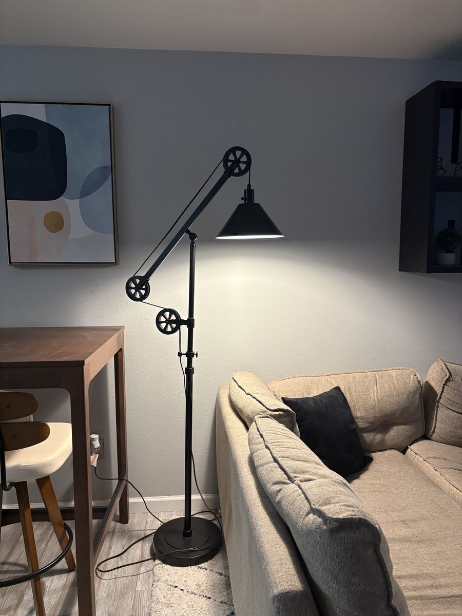 Vintage Industrial Adjustable Pulley Floor Lamp