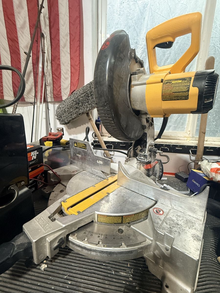 Dewalt chop saw