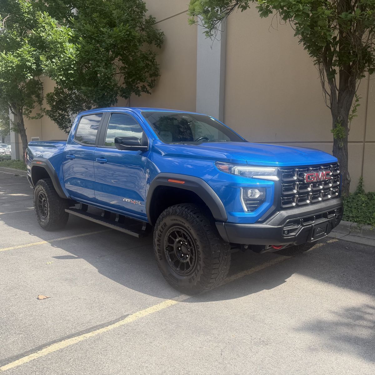 2024 GMC Canyon AT4X