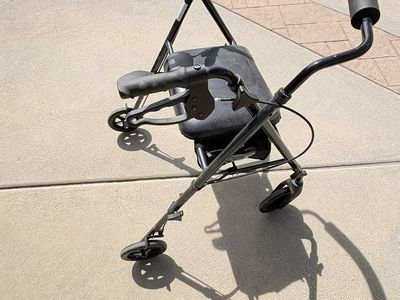 Walker W/wheels And Brakes