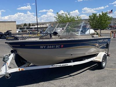 2005 Crestliner King Fish 16.5ft Fishing Boat w/ 70hp Johnson 4-Stroke, Trolling Motor, & Fish Finder, tolling plate for 70hp