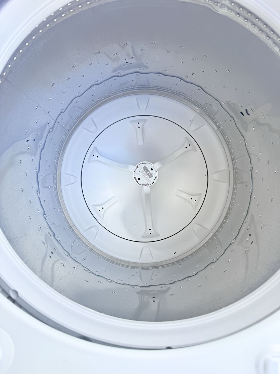 Main image 7