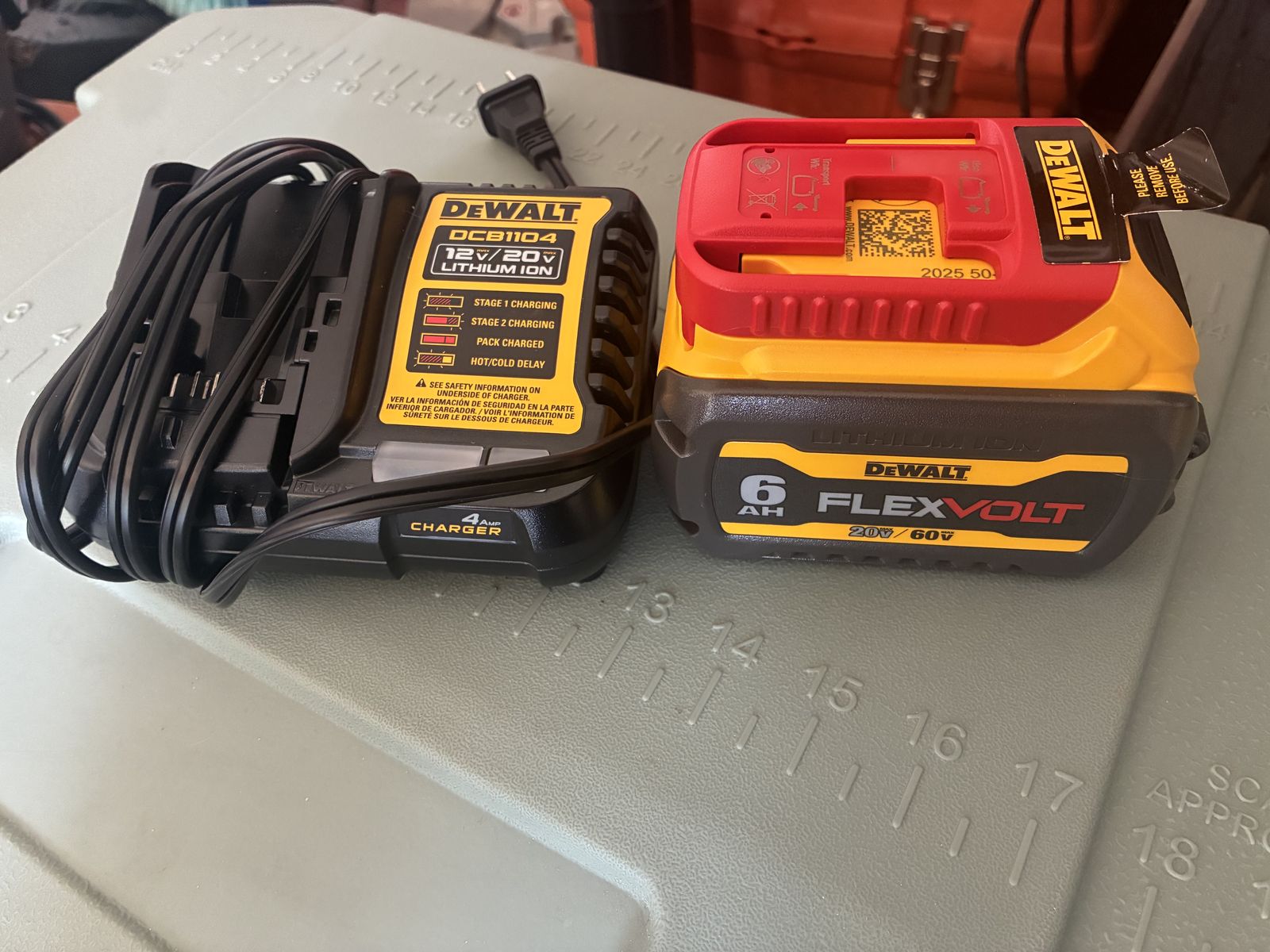 DEWALT 6AH battery and charger