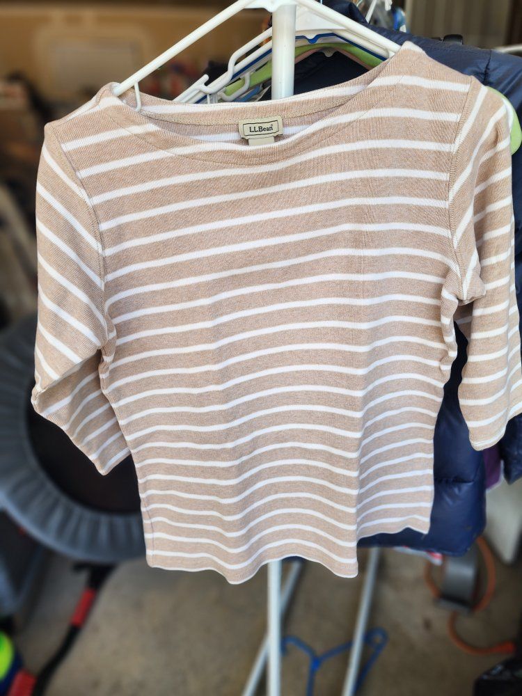 LL Beans women boat neck top size medium