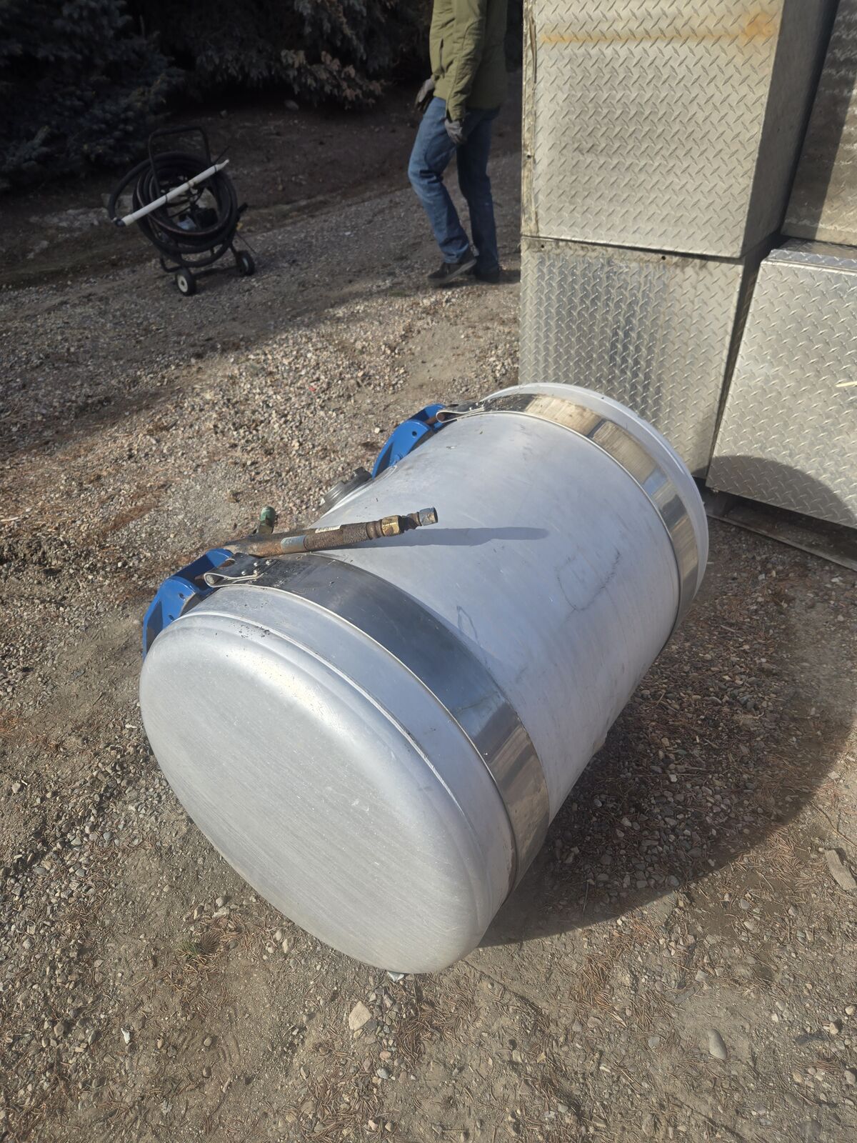Fuel Tank with Brackets