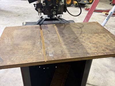 9” Radial Arm Saw with table