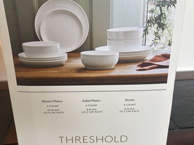 Dish and Utensil Set