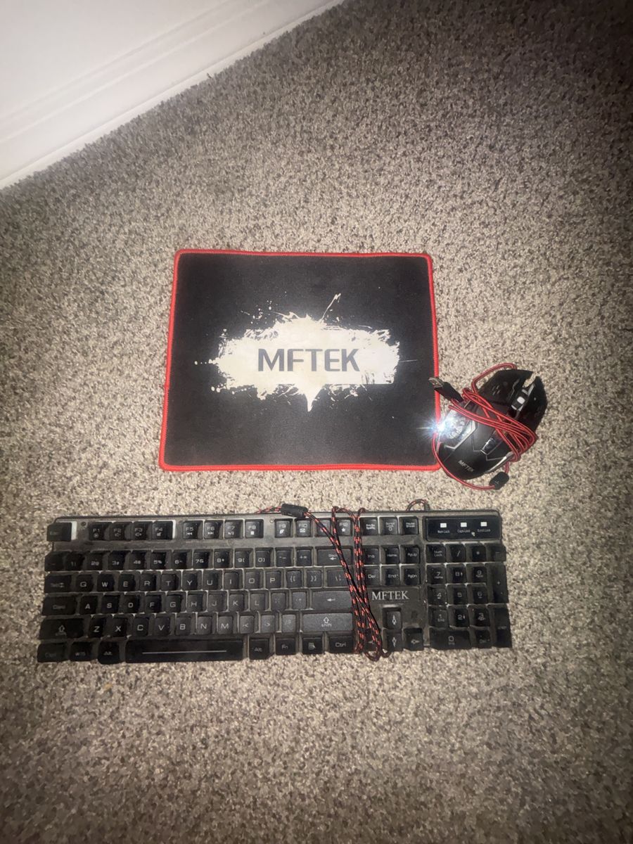 Key board and mouse with mouse pad