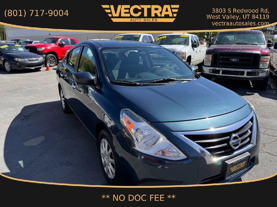 2016 Nissan Versa SV