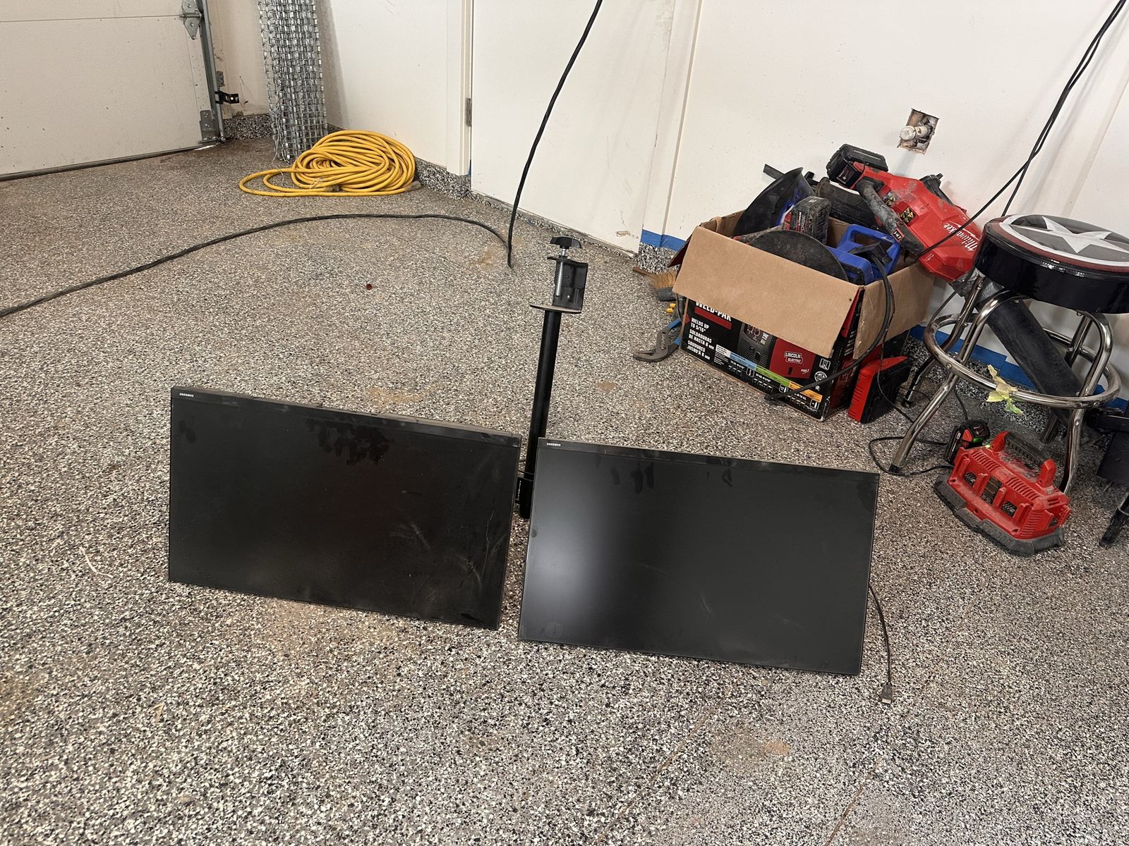 Samsung monitors