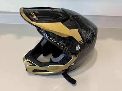Fly Racing Formula S Carbon Legacy helmet LARGE