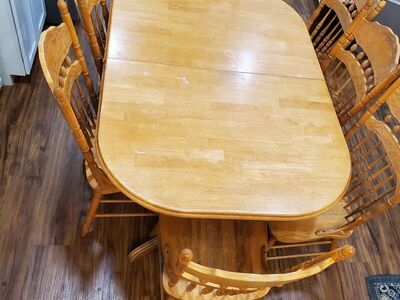 Amazing 8 Chair Classic Solid Wood Pedestal Extendable (60"-84") Dining Room Table