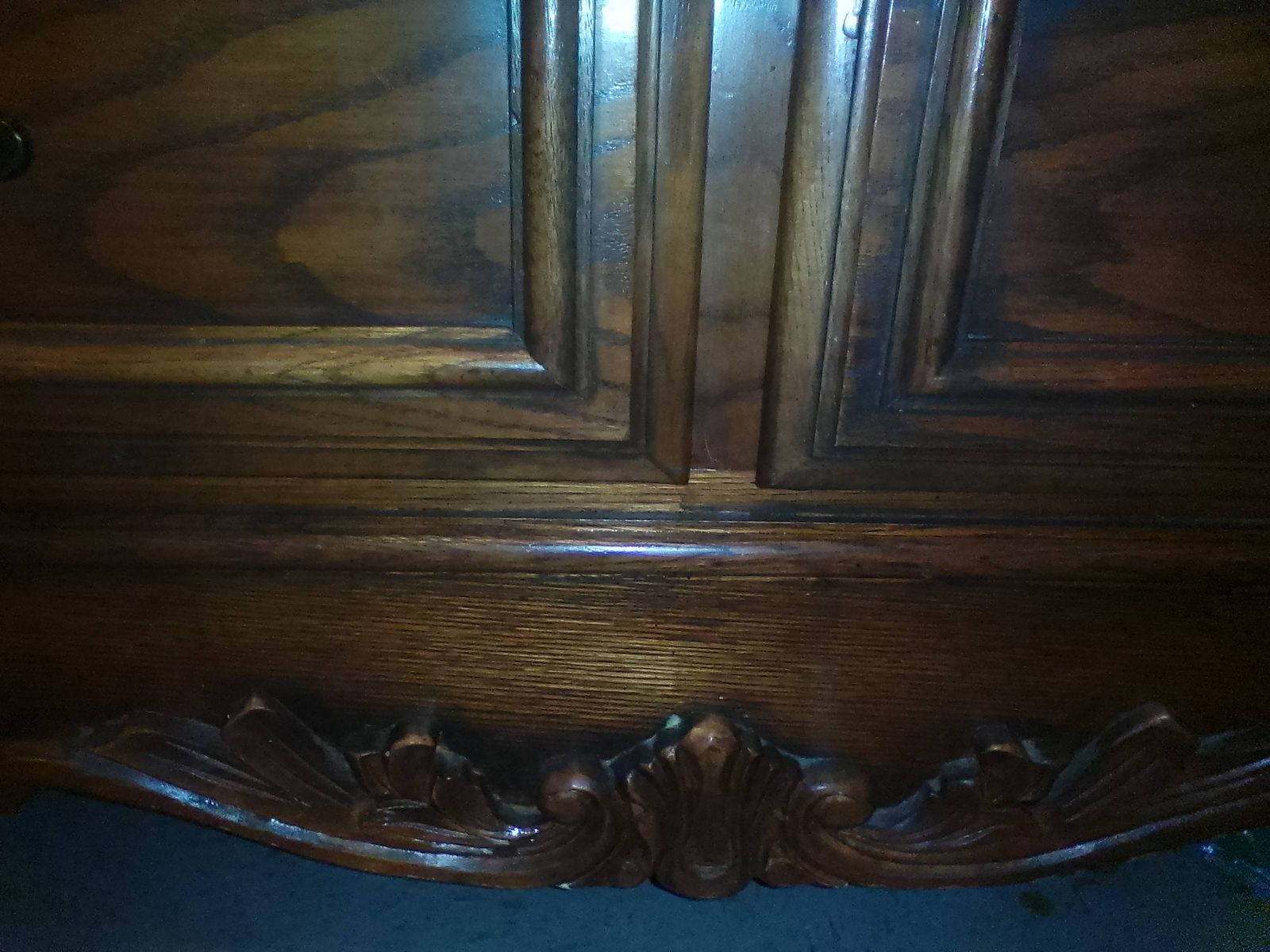 Main image 3