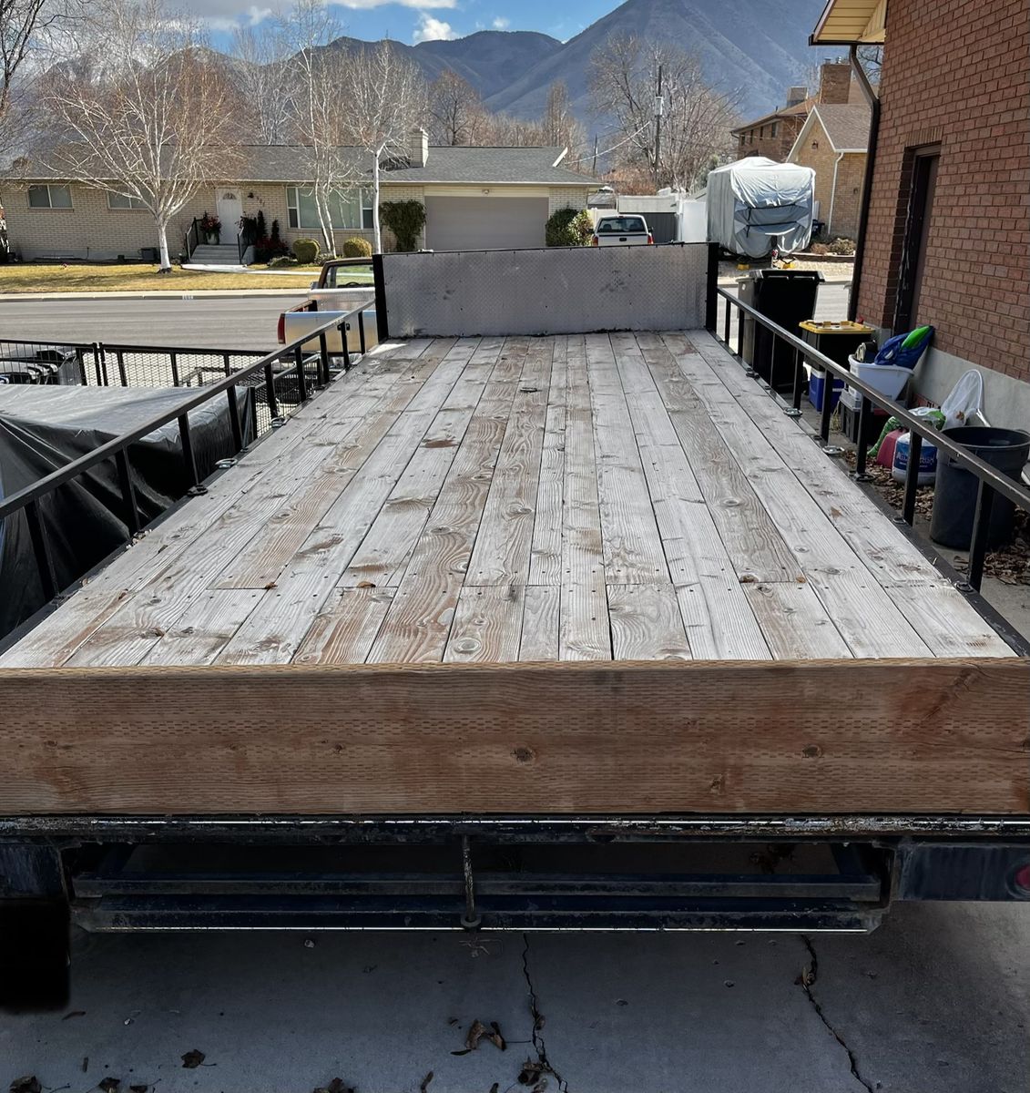 2005 Big Bubbas 22 Ft Deck Over Trailer