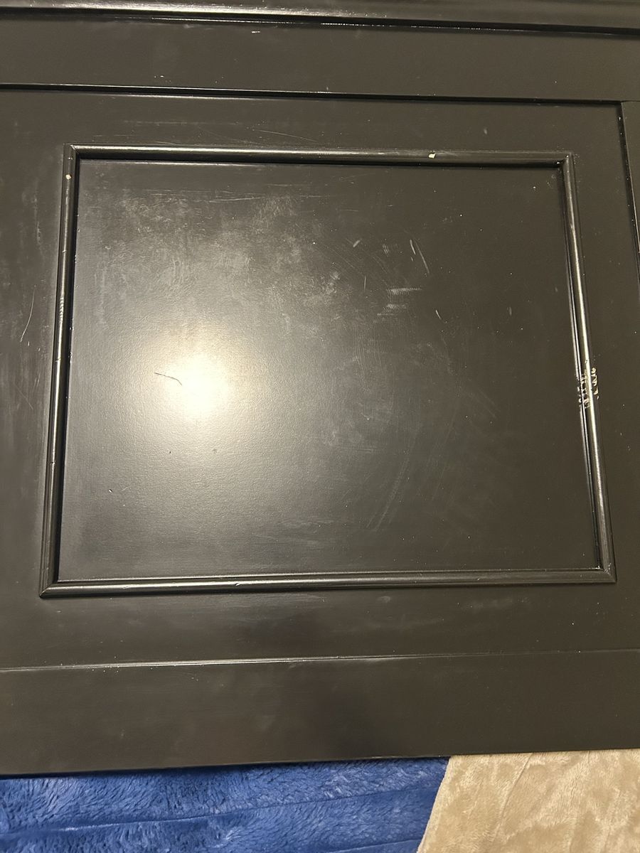 Main image 6