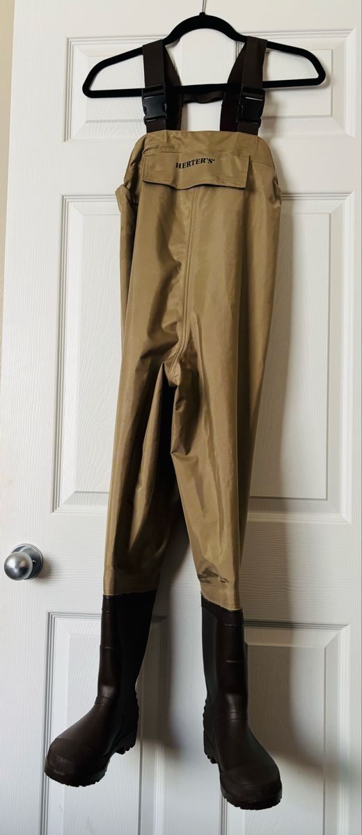 NEW Heaters Fishing Waders size 3