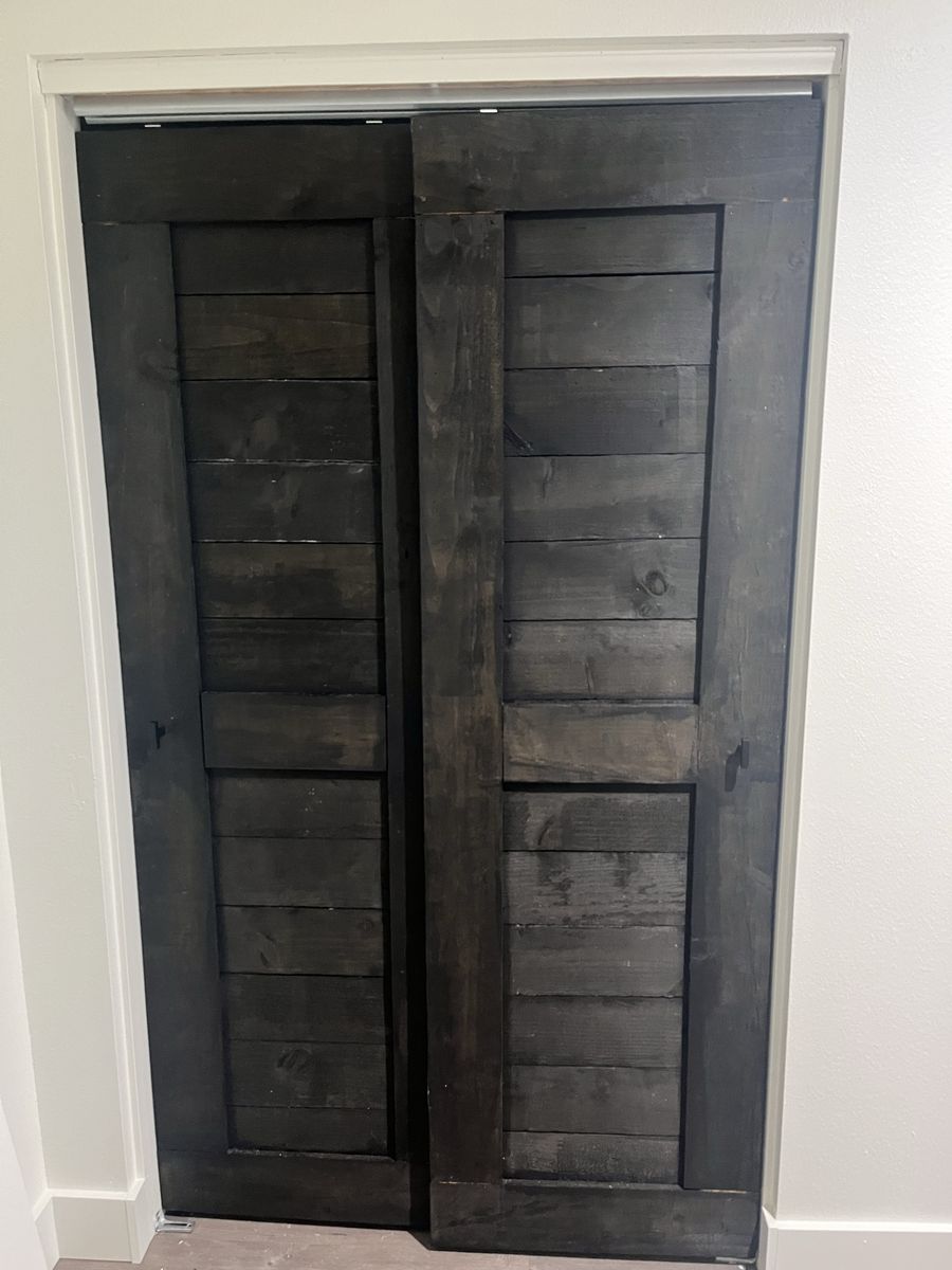 Main image 6