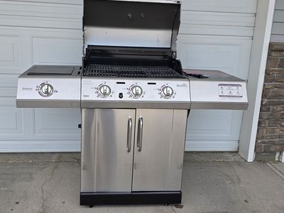 Char-Broil Commercial Series TRU-Infrared 3-Burner Gas Grill w/ Side Burner & Brinkmann Cover