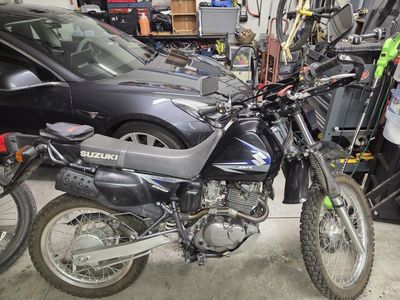 2009 Suzuki DR200SE Dual Sport Motorcycle