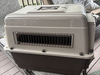 Dog Crates Like New