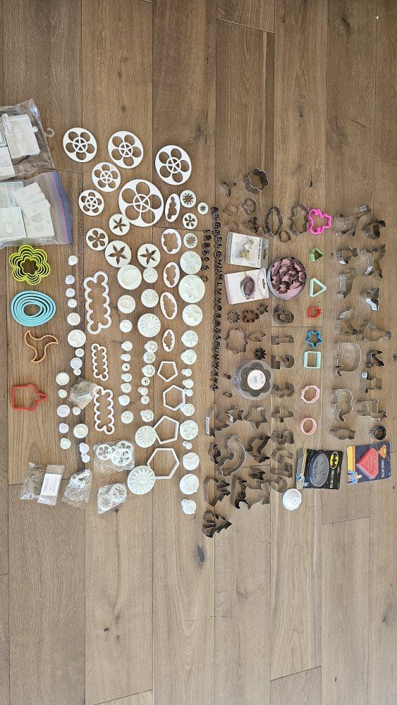 Huge Lot of Assorted Cookie Cutters & Cake Decorating Tools - Various Brands & Shapes