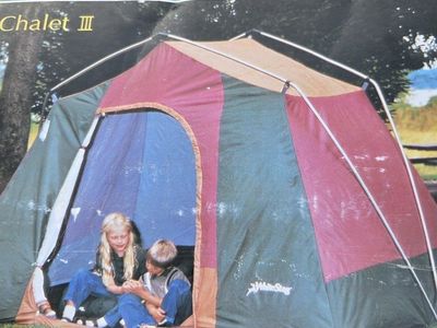 White Stag Chalet III 4-Person Easy Up Cabin Tent - 10'x8' - no box