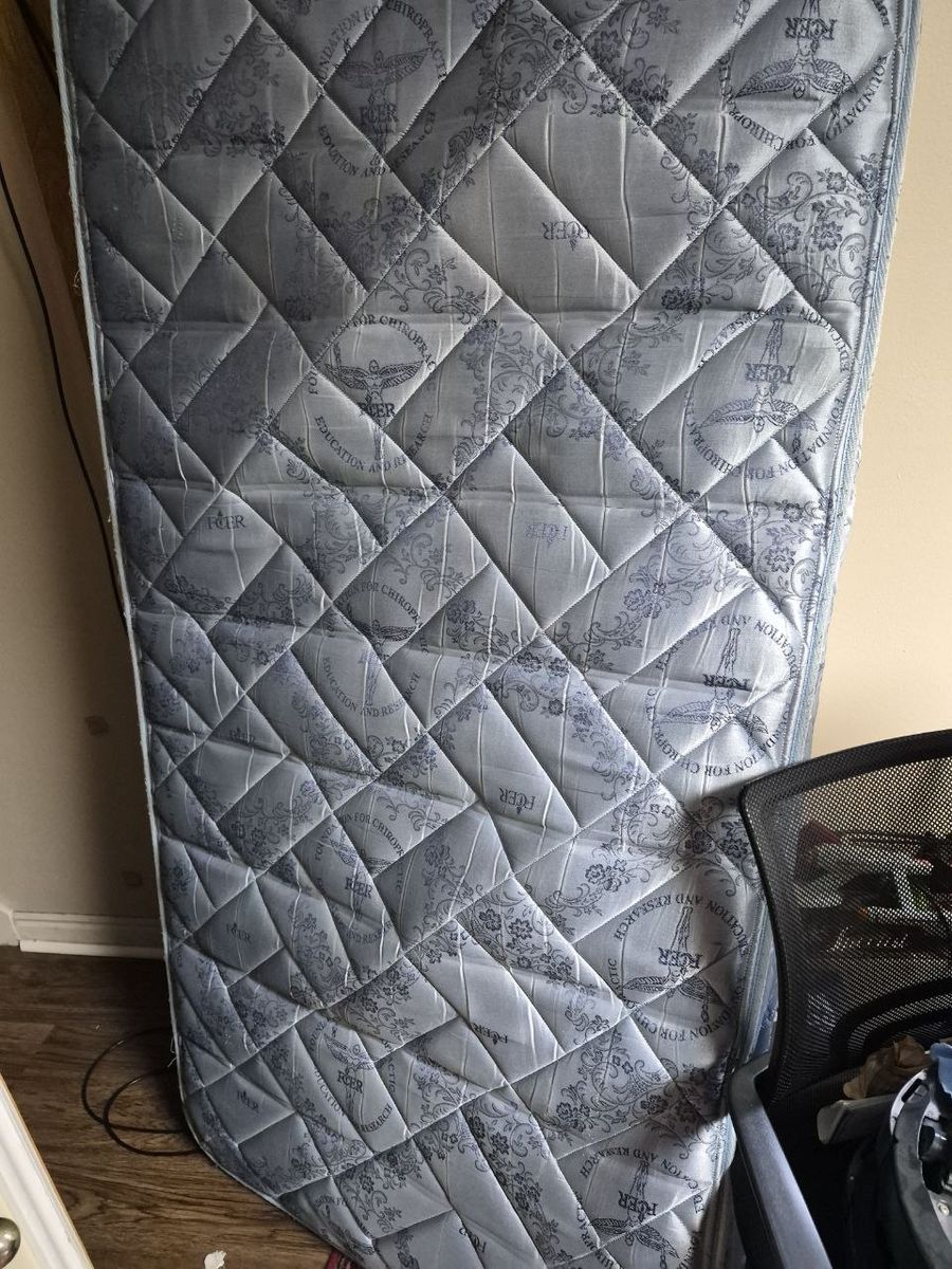 Twin Mattress - FCER (Foundation for Chiropractic Education and Research)