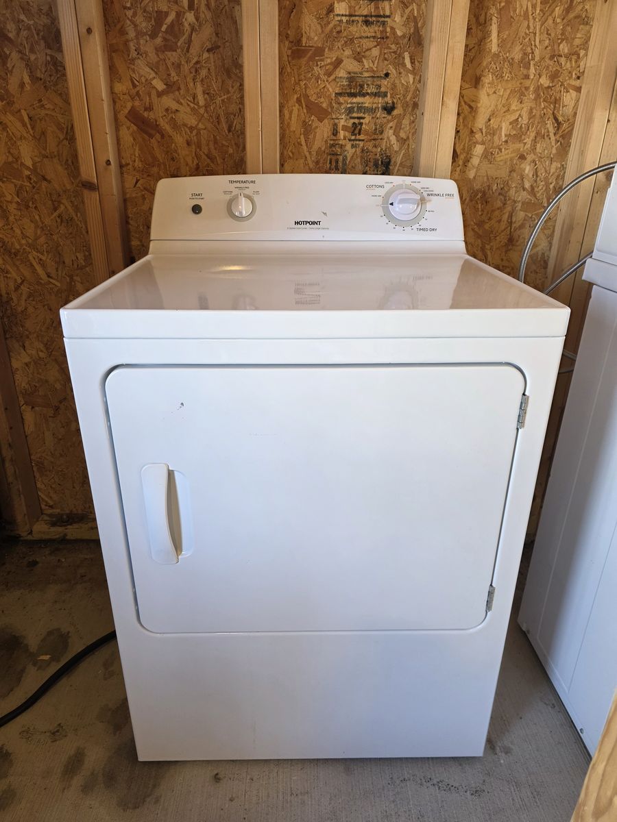 Hotpoint (GE) Electric Dryer — Extra Large Capacity | HTDX100EM6WW