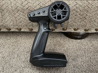 Spektrum SLT3 / Brand Spanking New