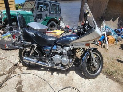 Honda CB650 Custom Motorcycle with Windjammer III Fairing